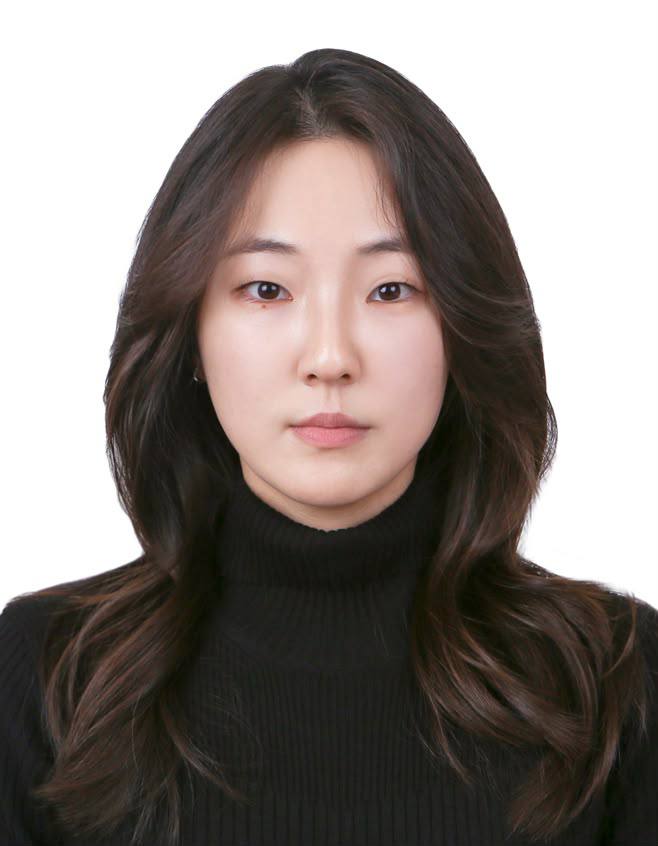 Naomi Seula Lee